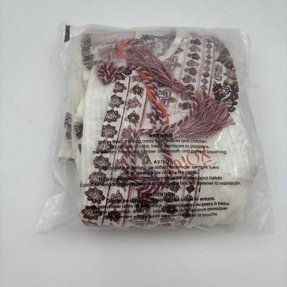 Knox Rose Women's Medium Flutter Short Sleeve Top White Paisley Boho Lightweight - Picture 4 of 5